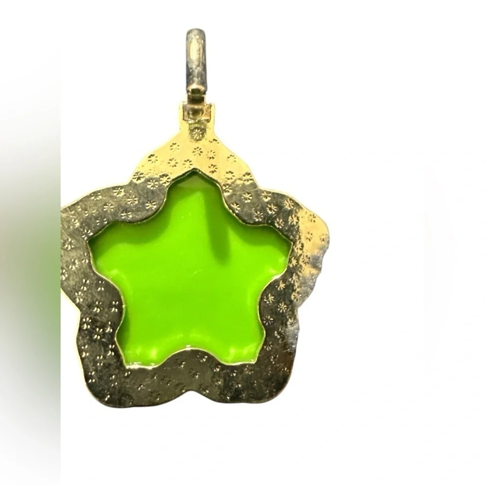Green speckle beaded necklaces with detachable flower pendant silver clasp